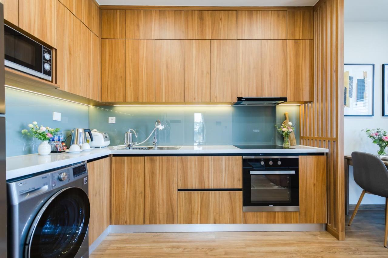 Five Star Westlake 1St-4Th Floors Hotel & Serviced Apartment Hanói Exterior foto A modern kitchen