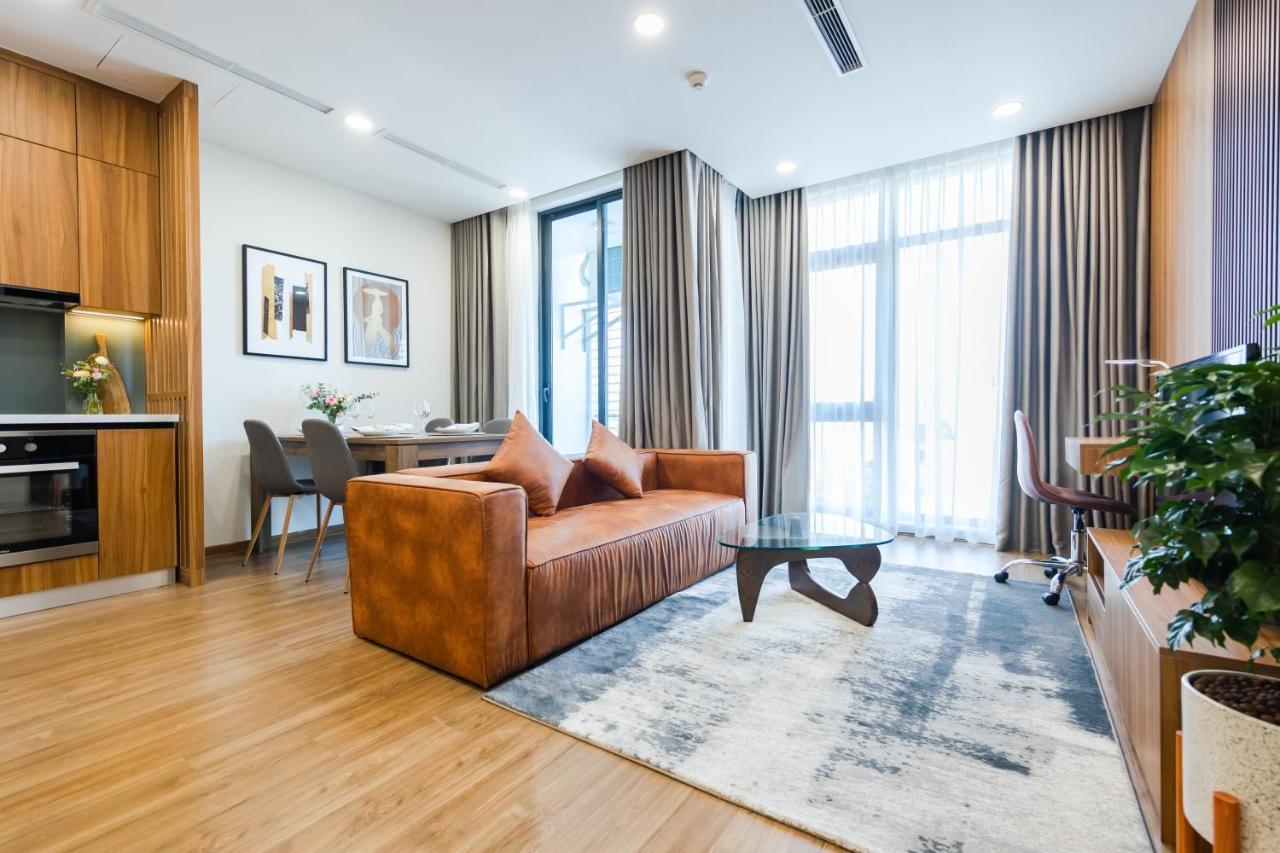 Five Star Westlake 1St-4Th Floors Hotel & Serviced Apartment Hanói Exterior foto A living room in a serviced apartment in Hanoi, Vietnam