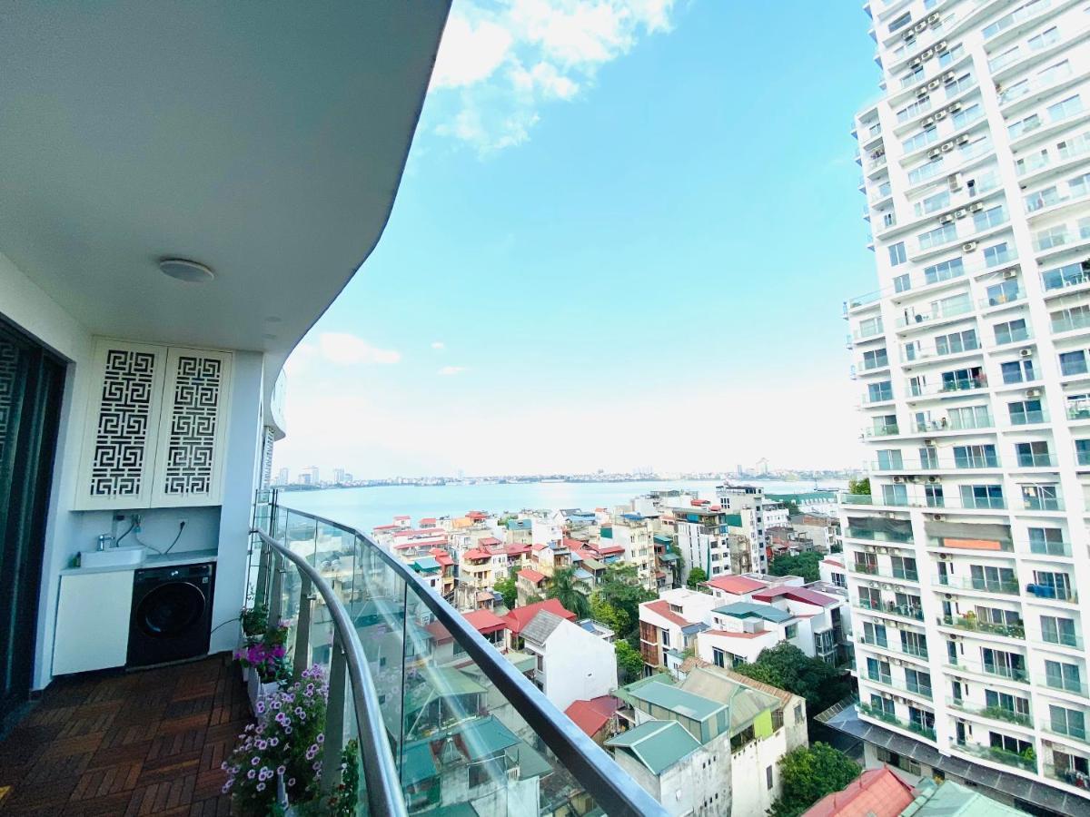 Five Star Westlake 1St-4Th Floors Hotel & Serviced Apartment Hanói Exterior foto View of Vinhomes Grand Ocean